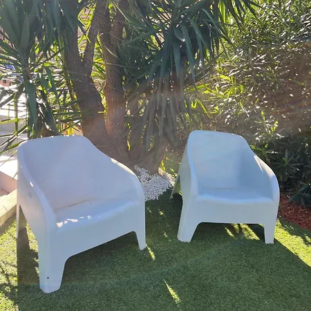 Avec Terrasse Alloggio in famiglia Fréjus