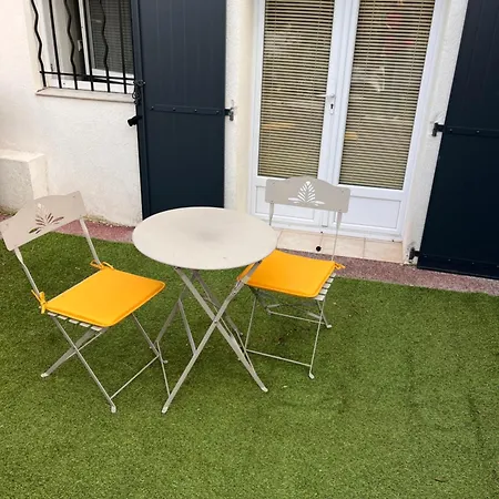 Homestay szállás Avec Terrasse *